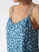 Пижама (майка + шорты) женская больших размеров из вискозы BARWA garments 0340/313 XL Белый цветок на синем (2113403134048) - изображение 10