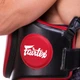 Захист корпусу (жилет) тренера PU FAIRTEX (безрозмірний, кріп. на липучках, чорний-червоний) (TV2) - изображение 5
