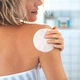 Диски проти акне и запалень для обличчя і тіла Stridex Sensitive Pads XL Face&Body 90 шт - зображення 2