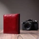 Компактний гаманець для жінок з натуральної шкіри лакованої ST Leather 22687 Червоний - зображення 5