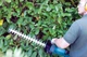 Аккумуляторный кусторез Makita DUH551Z LXT (18В+18В, 550мм) электрические ручные ножницы для живой изгороди (4152) - изображение 12