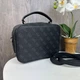 Модна жіноча чорна міні сумочка клатч Guess на плече стильна сумка для дівчини вечірня сумка - зображення 7
