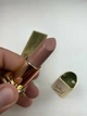 Зволожувальна губна помада Avon, Nude Slip/ Рожева перлина, Luxe Люкс 3,6 г - зображення 1