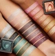 Тени для век Kiko Milano Water Eyeshadow - 229 Pearly Gray - изображение 5