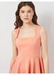 Сукня boohoo 42 Кораловий HA9090 - зображення 4