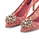 Женские туфли - лодочки Bellucci из кружева Taormina с брошью Dolce&Gabbana Rainbow 37.5 (24.1 cm) розовые CD0066AL1988H200 - изображение 2