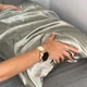Шовкова наволочка Cat in Bed Vegan (віскоза) 50х70, оливковий - зображення 3
