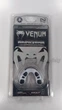 Капа для бокса однорядная VENUM PREDATOR SP 1626 универсальная белая с чёрным - изображение 5