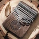 Калімба хроматична Hluru KYT34B Black Walnut (34 язичка, горіх) - зображення 3