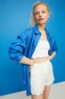 Топ льняной H&M 271071333 M Білий/Синій - зображення 1