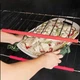 Силиконовая накладка от ожогов на решетки в духовке, 35,7x1,5 см - изображение 1