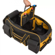 Сумка для інструментів DeWALT з колесами DeWALT, розмір: 685x330x285 мм (DWST1-79210) - зображення 4