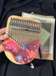 Калимба Музыкальный Инструмент Океан Цветов 17 key /язычков Kalimba Pink Queen Flowers - изображение 9