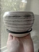 Вазон керамічний з підставкою Zebra горщик кашпо для рослин круглий 12,5 х 8 см Білий в чорну смужку - изображение 3