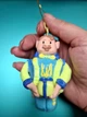 Патріотичний подарунок-фігурка. Статуетка Козак з подарунком, Ручна робота - изображение 2