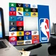 Декоративне дзеркало баскетбол NBA команди для фанатів НБА подарунок любителю спорту для спальні, вітальні, клубу - зображення 3