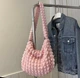 Женская сумка -хобо (hobo bag, мешок) "Стеганая" через плече Светло Розовый, WUKE - изображение 3