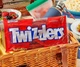 Мармелад Hershey's Twizzlers Twists Licorice Style зі смаком полуниці 453г - зображення 4