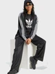 Футболка хлопковая женская Adidas Originals Trefoil Tee IR9533 2XS Black (4066757201660) - изображение 3