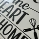 Вінілова наклейка Кухня серце будинку 49х50см (The kitchen is the heart) Happy Pocket Чорний матовий (HP-072S-070M) - зображення 7