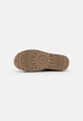 Женские угги UGG Classic Ultra Mini Platform Chestnut Коричневый 38 1135092 - изображение 5