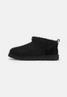 Женские угги UGG Classic Ultra Mini Black Черный 37 1116109 - изображение 1
