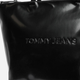 Torebka damska duża Tommy Hilfiger AW0AW16268 Czarna (8720636894249) - obraz 5