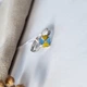 Кольцо серебряное женское колечко Цветок вставка желтая и голубая эмаль 17.5 размер серебро 925 пробы 81149э - изображение 4