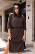 Трикотажна жіноча сукня вільного крою Fashion 50/52 шоколадний - зображення 2