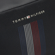 Kosmetyczka męska Tommy Hilfiger AM0AM12642-BDS Czarna (8720636871554) - obraz 4