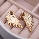 Серьги-гвоздики с камнем Крылья легкости золотистые - изображение 5