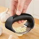Пресс для чеснока GARLIC PRESS ручной из нержавеющей стали измельчитель металлический с ручкой черный чеснокодавка - изображение 5