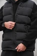 Чоловічий жилет-безрукавка чорного кольору L/XL (8049339) - изображение 5