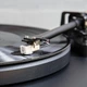 Проигрыватель винила Crosley C6 Black with S300 Bluetooth Speaker с беспроводной колонкой - изображение 4