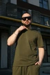 Мужская футболка Intruder базовая оверсайз L-XL хаки - изображение 6
