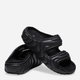 Чоловічі шльопанці Crocs Classic Cozzy Overpuff Sandal 210074-001 41-42 (M8/W10) Чорні (0196265733613) - зображення 2