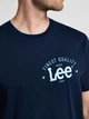 Футболка хлопковая длинная мужская Lee 112355583 S Синяя (5401139038455) - изображение 5