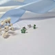 Серебряные серьги гвоздики на закрутках Цветок в Зеленых Камнях серебро 925 пробы родированное 82904з 1.00г - изображение 1