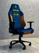 Комп'ютерне крісло розкладається до 180° Infini Joystick J180 геймерське Синьо-жовта тканина для геймерів та роботи - изображение 1