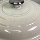 Сотейник Le Creuset Signature 2,2 л 26 см Meringue (21180267164430) - зображення 5