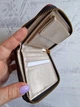 Кошелек Guess Giully Small Zip Around Wallet - изображение 2