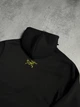 Худи унисекс с рисунком желтого логотипа Arcteryx размер M черного цвета - изображение 5