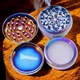 Гриндер для подрібнення тютюну Grinder Scull Colorfull Ice - зображення 4