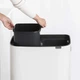 Бак для мусора Brabantia Bo Touch Bin Hi двухсекционный 2х30 л белый 130601 (00800818) - изображение 6