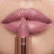 Помада Charlotte Tilbury K.i.s.s.i.n.g. Lipstick (Pillow Talk Fair) 3.5 g - изображение 3