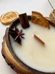Ароматическая свеча в кокосе с декором Julia's Candle Хвоя 150мл (7715577000683) - изображение 3