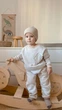 Детский комплект oversize (свитшот + штаны) для мальчика NaDity Just 110-116 бежевый - изображение 4