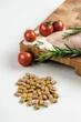 Хрумкі ласощі Savory Snack Подушечки для вибагливих котів з куркою та сиром 60 г (4820232631461)A - зображення 5