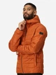 Куртка демисезонная с капюшоном мужская Regatta Helfa RMN154-P9X M Оранжевая (5063019267883) - изображение 1