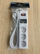 Удлинитель 3 гн. 3м цифр. вольтметр, с/з 3x0.75mm макс 2500W с кнопкой "LEMANSO" LMK71005 - изображение 2